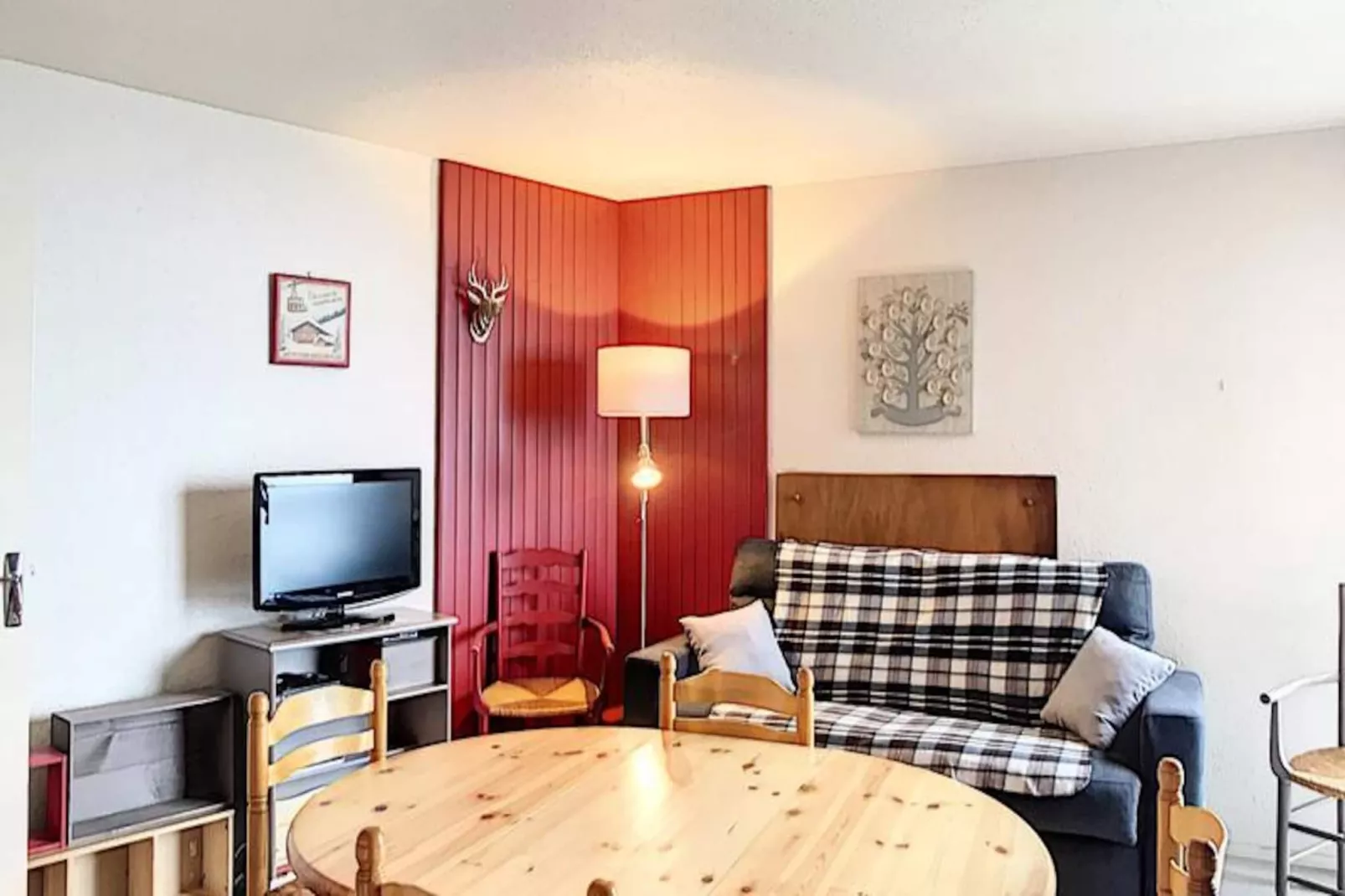 Résidence Baikonour-Niet-getagd