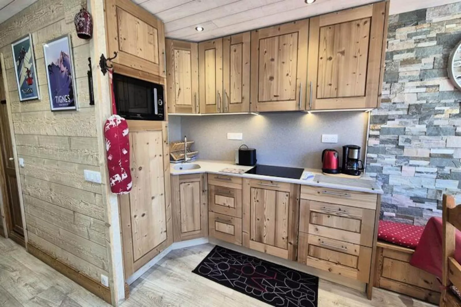 Résidence Combe Folle-Niet-getagd