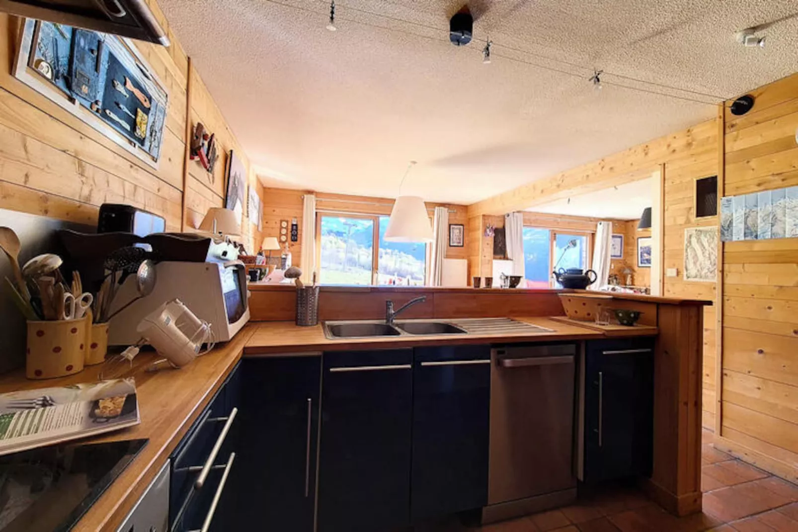 Résidence Levassaix-Niet-getagd