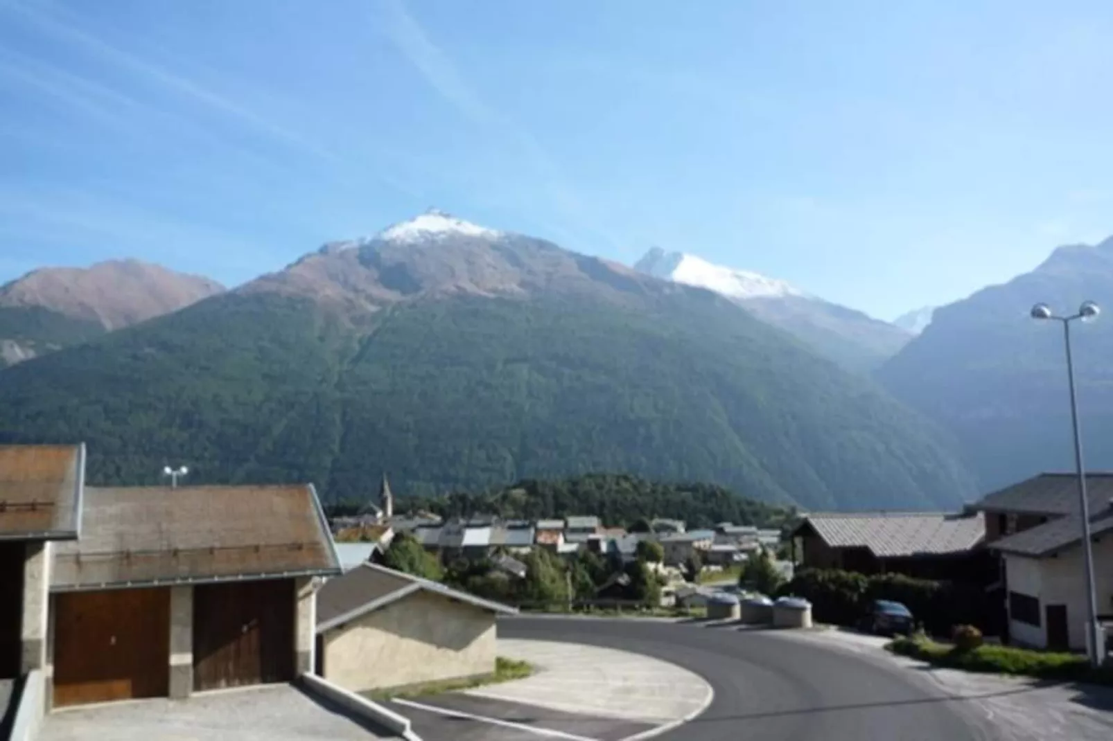 Résidence Genevray-Niet-getagd