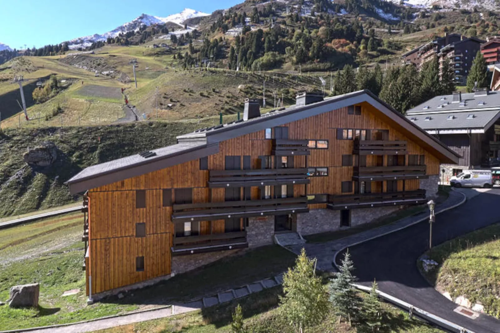 Résidence Grande Rosiere-Niet-getagd