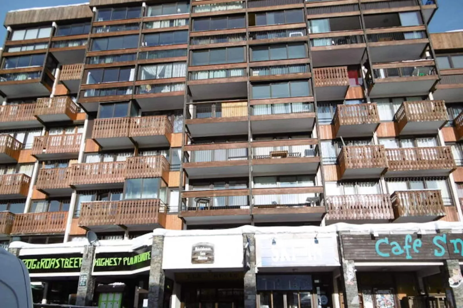 Résidence Neves-Niet-getagd