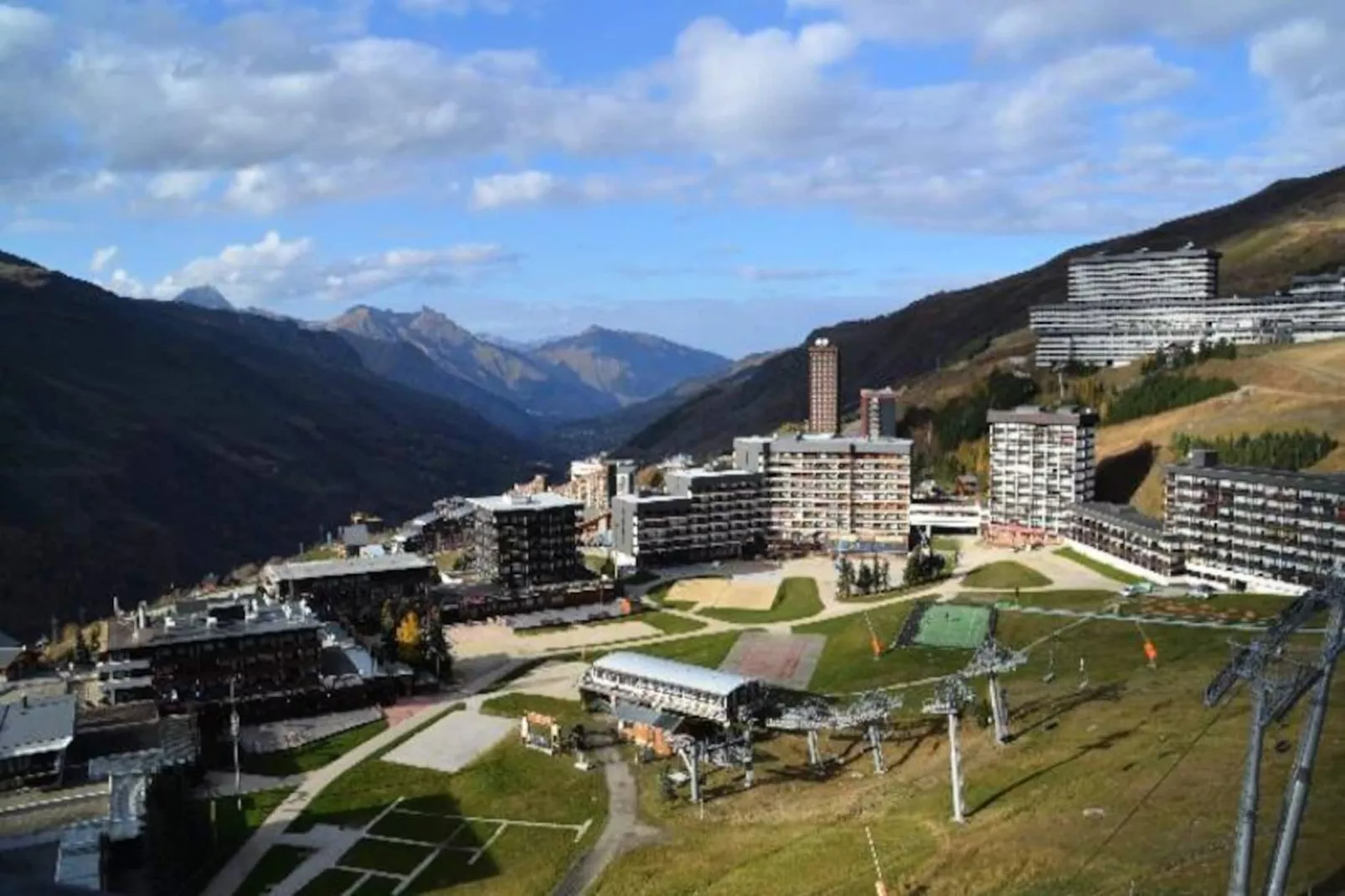 Résidence Peclet-Niet-getagd