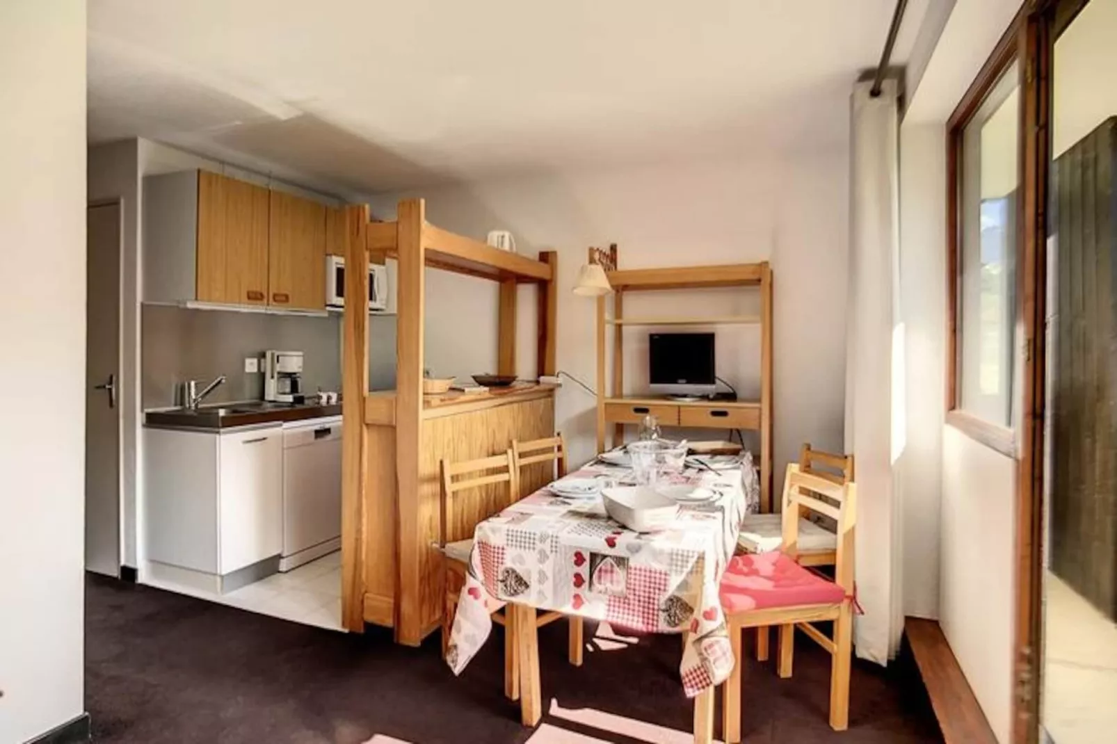 Résidence Sarvan-Niet-getagd