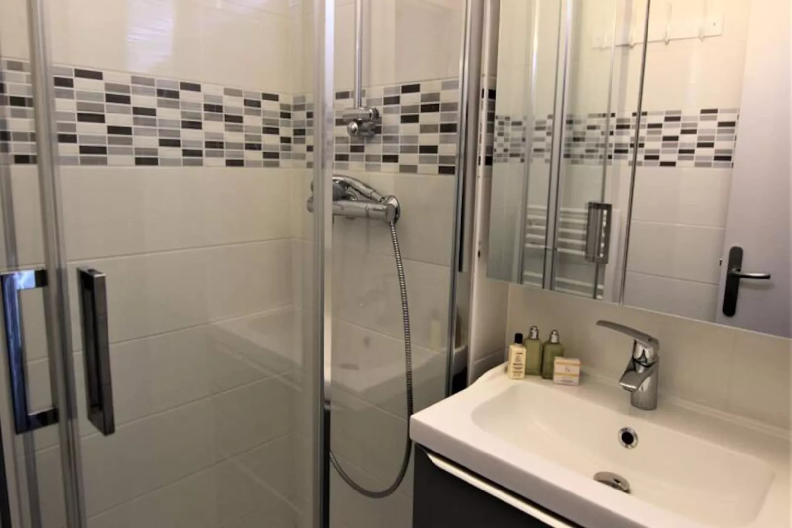 Résidence Reine Blanche-Niet-getagd