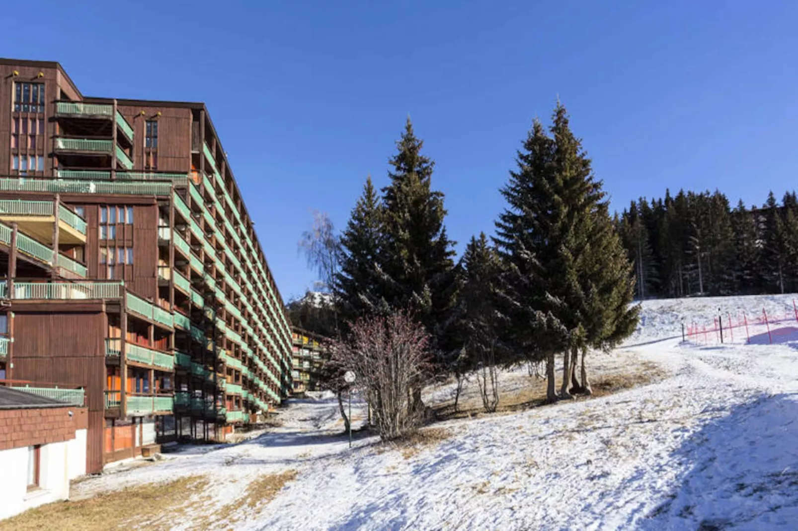 Résidence Lauzieres-Niet-getagd