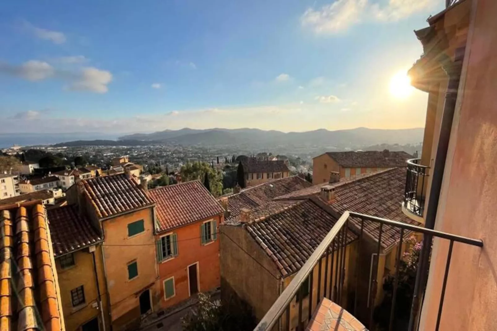 Résidence Charmant Studio - Plein Coeur De Village M&eacute;di&eacute;val-Niet-getagd