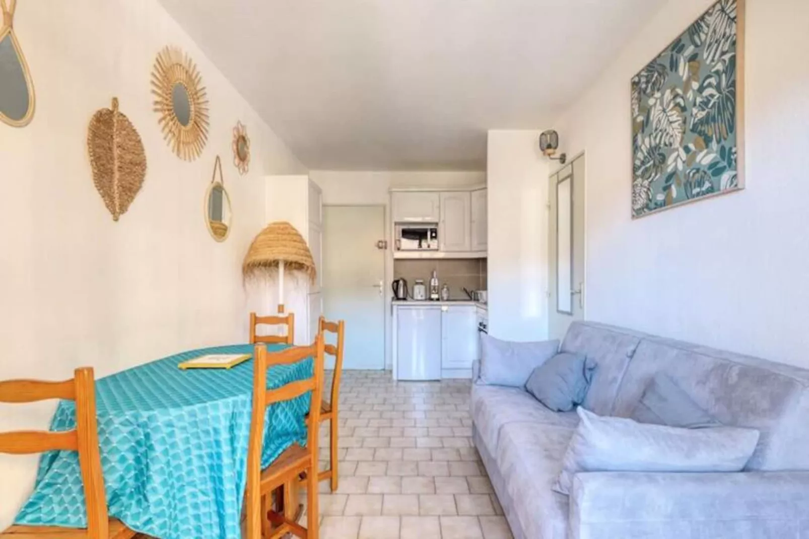 Résidence Lavandou - T2 En Centre Ville - à 200 M De La Mer-Niet-getagd