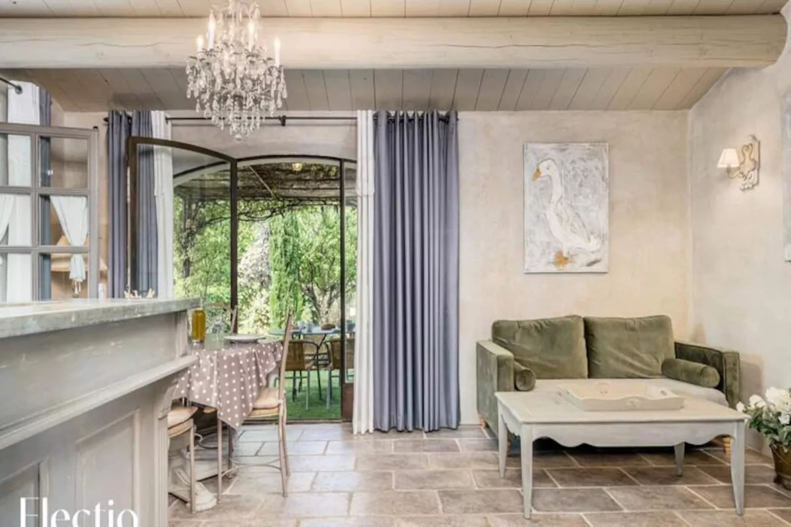 Loggia 5 Rosier | R&eacute;sidence Les Petitons-Niet-getagd