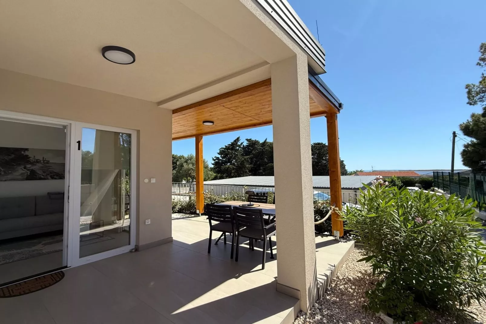 Apartments Arti Homes Rab Banjol - One Bedroom Apartment With Terrace (Arti 1)-Terras