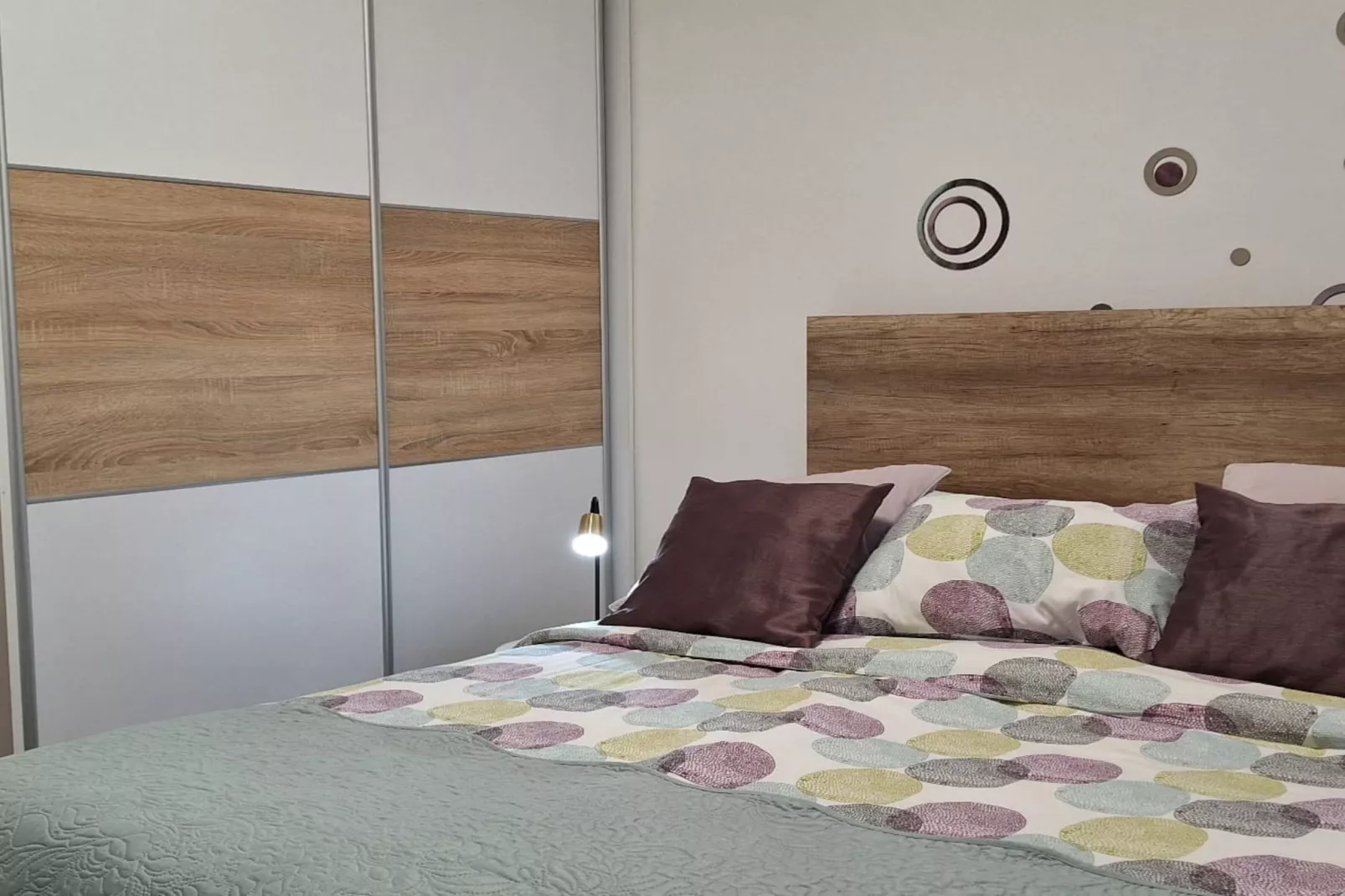 Apartment Cvita & Roza - Two Bedroom apartment with Terrace (Cvita) (A2)-Slaapkamer