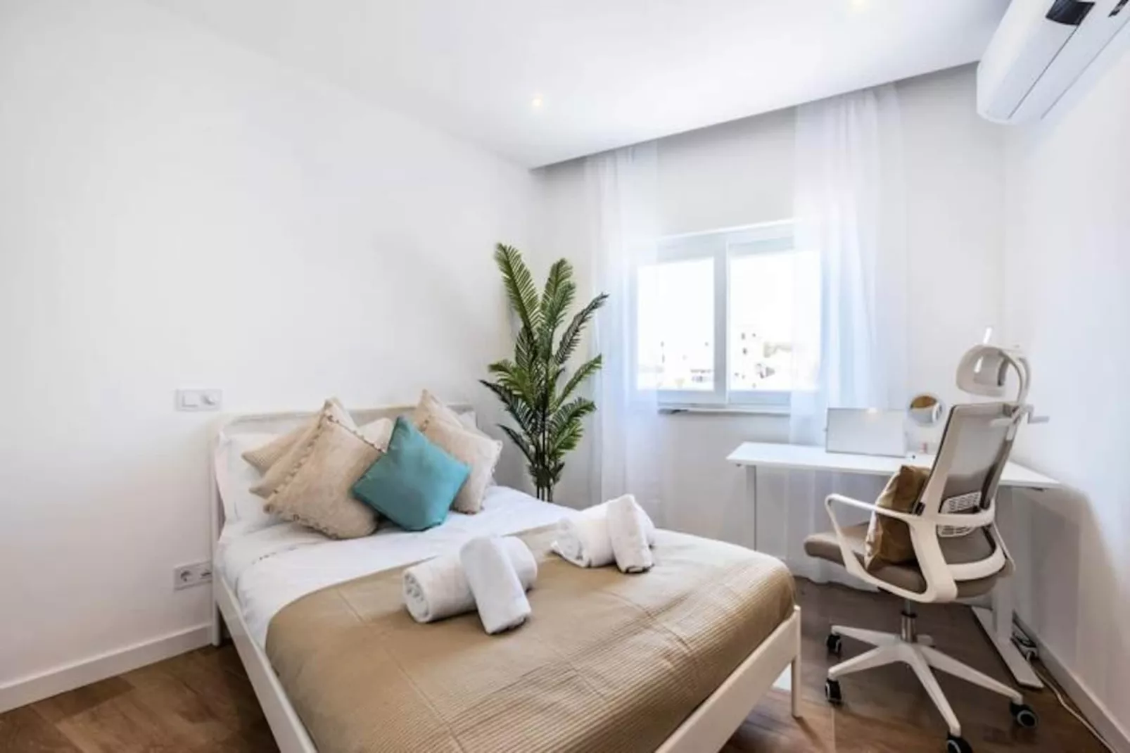 City Centre Ocean View Apartment-Niet-getagd