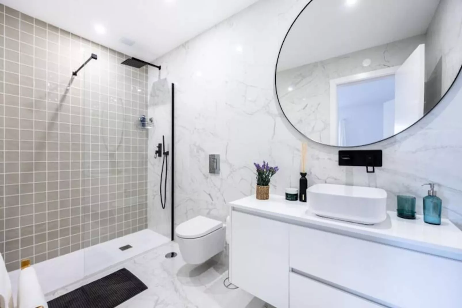 Alfamar In&ecirc;s Apartment-Niet-getagd