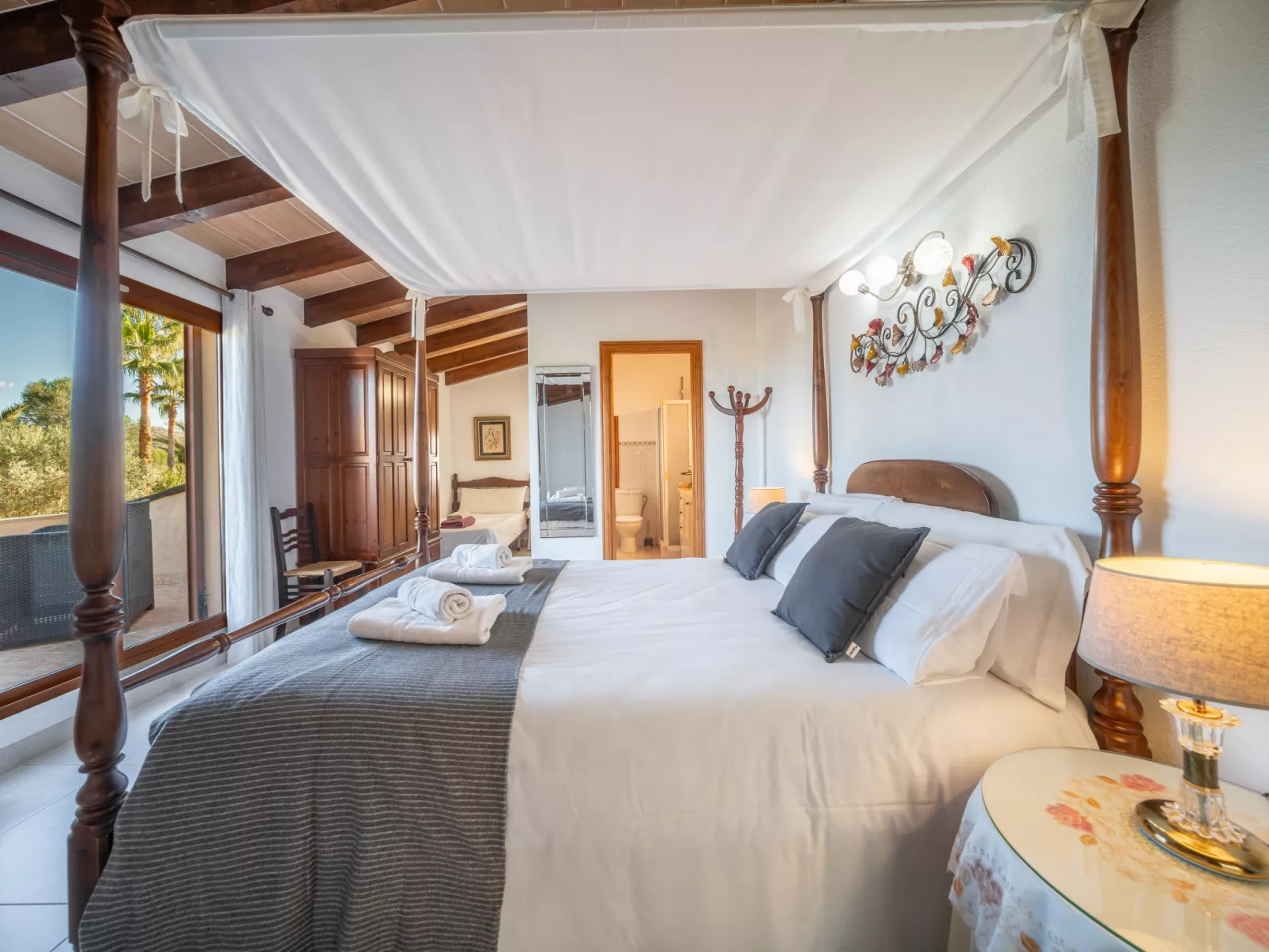 Ca Na Guerrera-Binnen