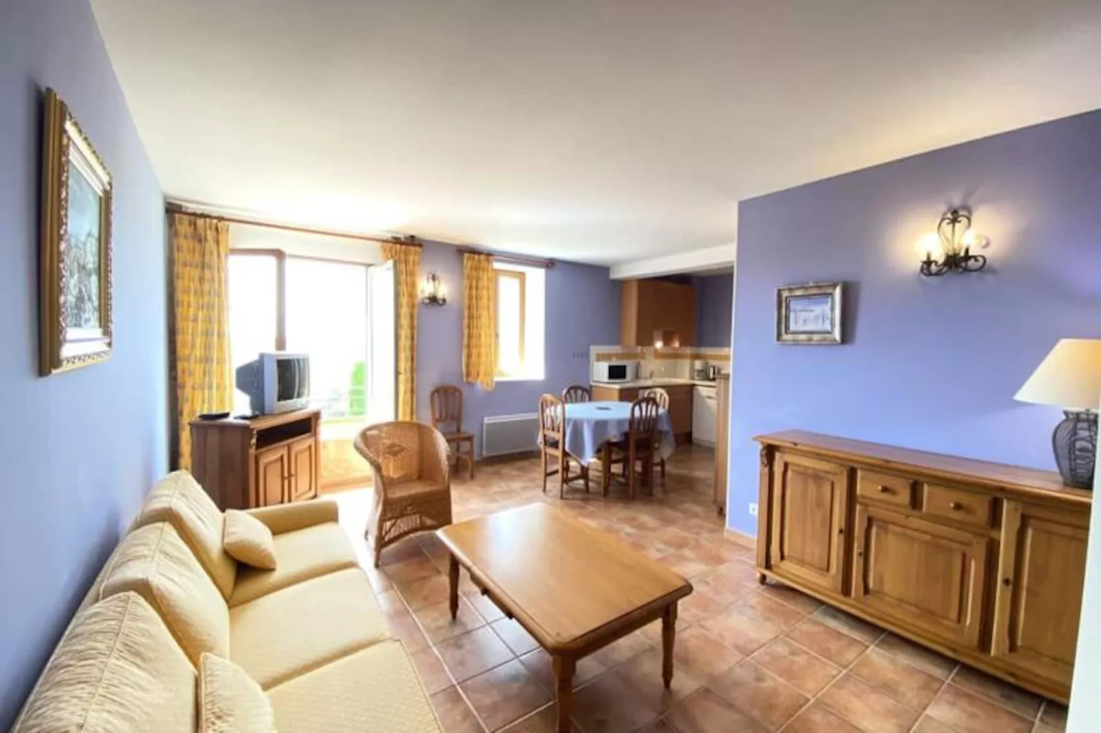 04b7 : Beau T3 Au Coeur Des Lavandes - Piscine-Niet-getagd