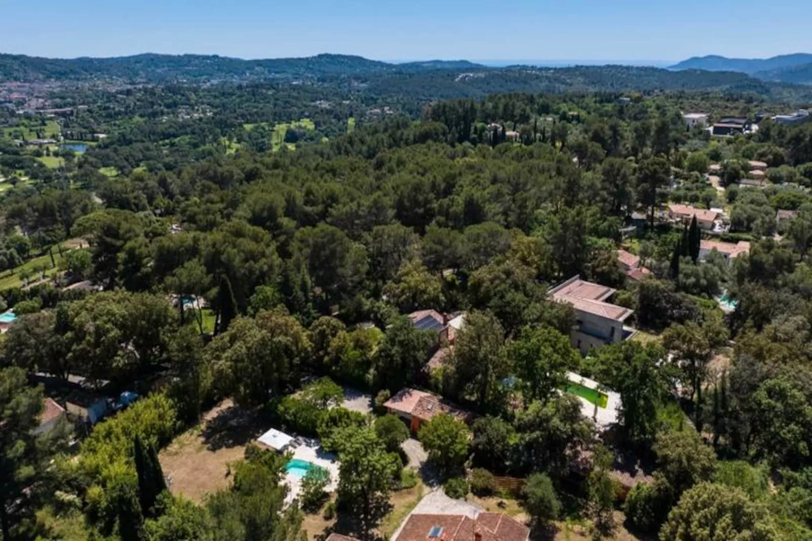 06bv2 : Joli Cottage Au Calme Avec Piscine-Niet-getagd