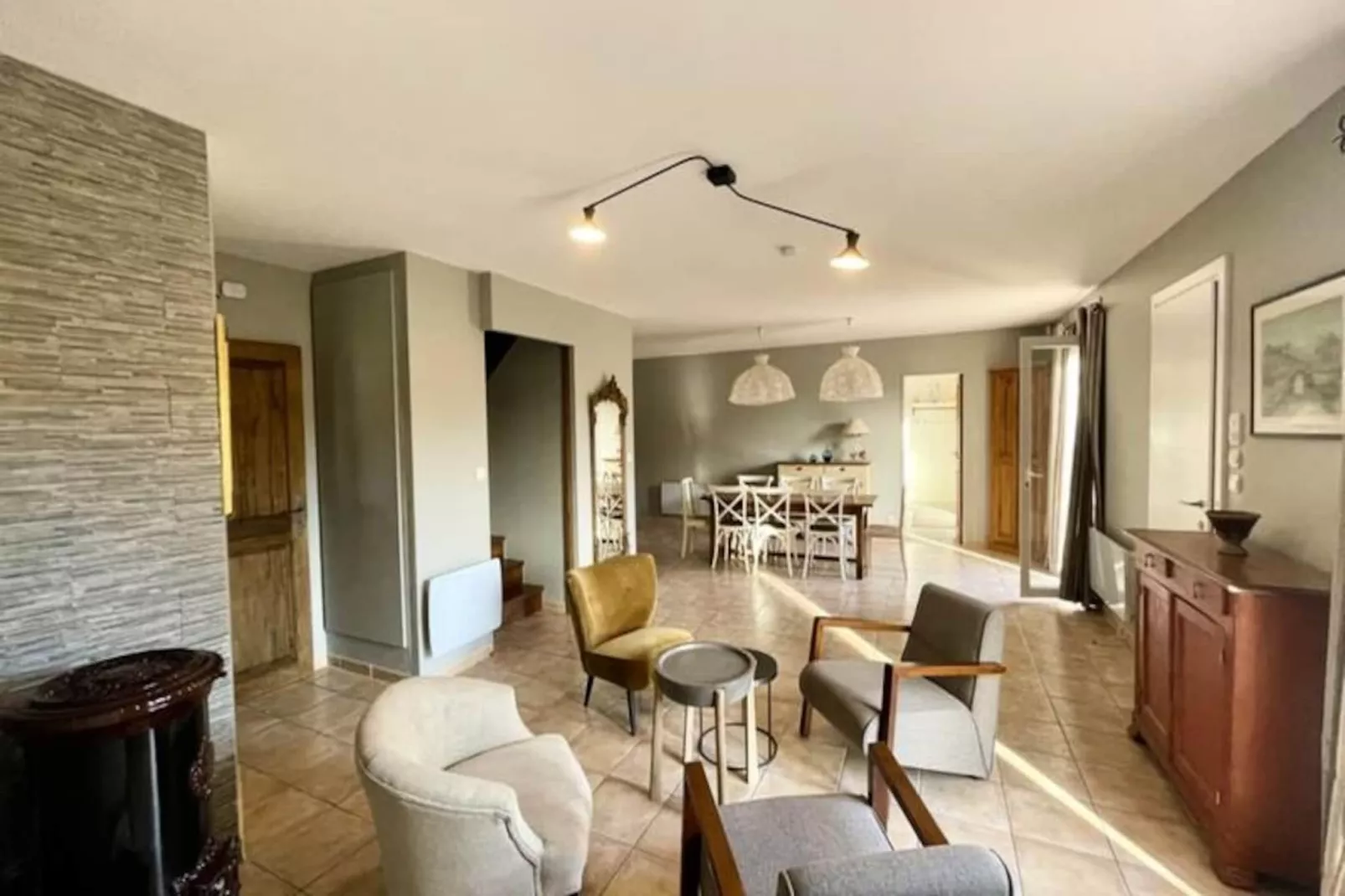 Nouveau "villa Nova"-Niet-getagd