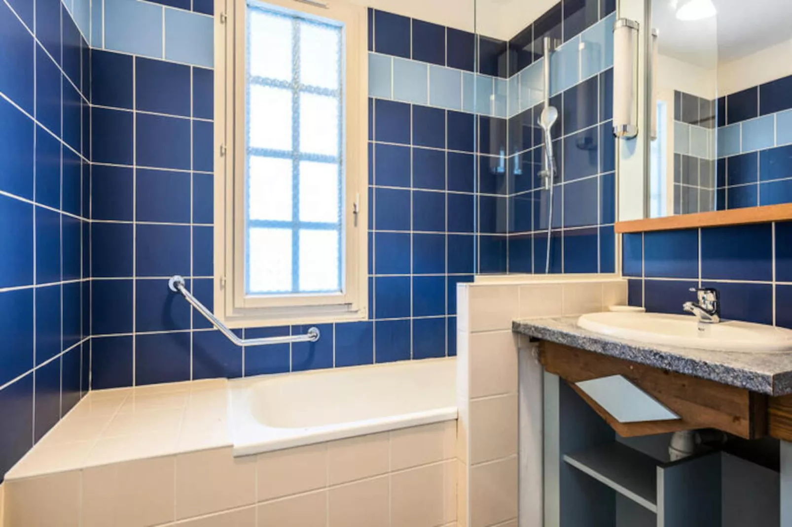 Résidence Cap Glénan-Niet-getagd