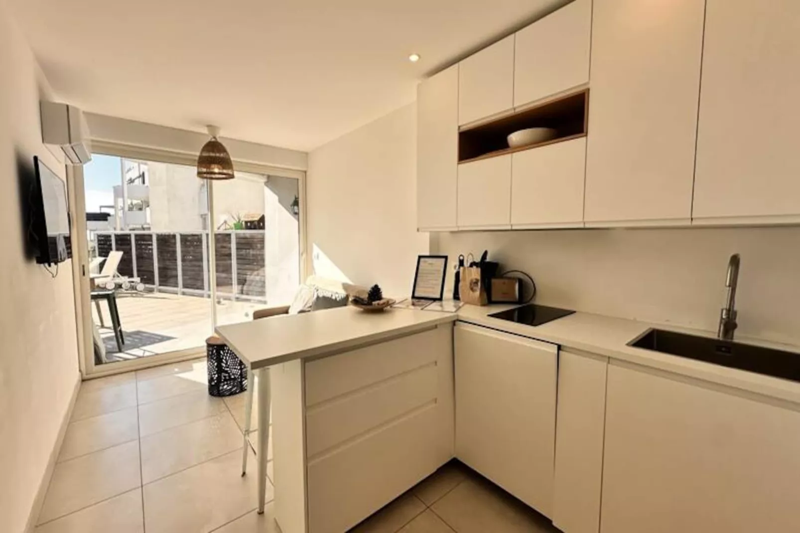 Résidence Terrasse Ensoleill&eacute;e : Appartement 1 Chambre 1 Cabine Vue Mer Terrasse-Niet-getagd