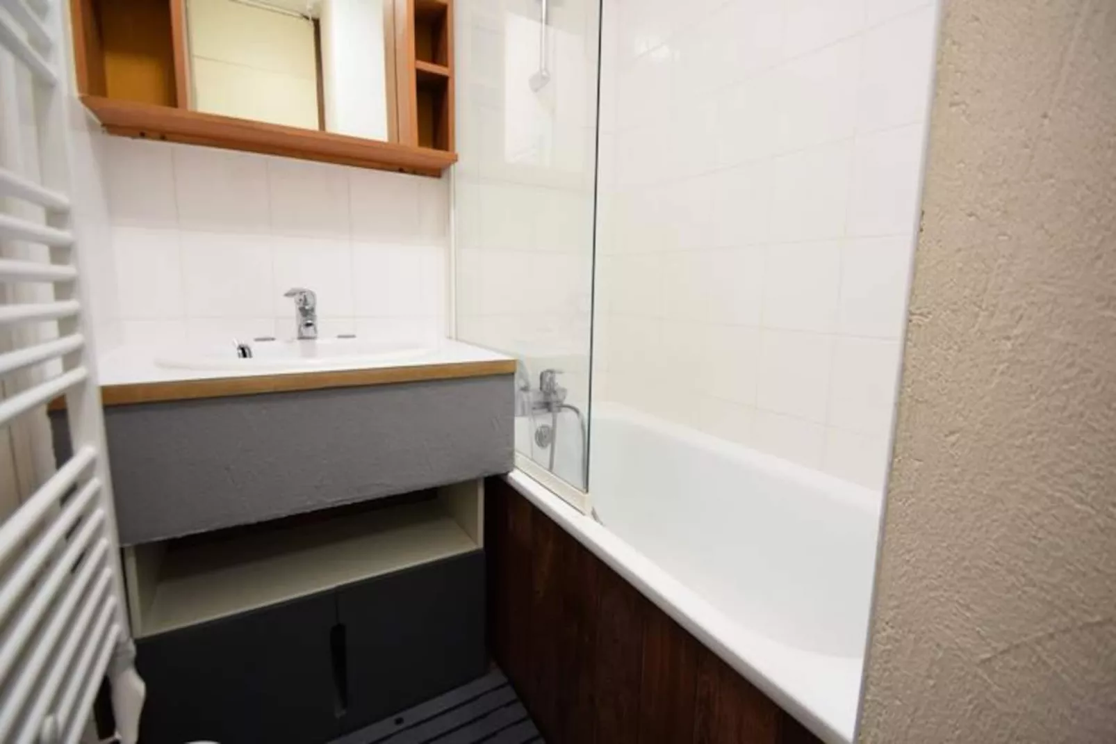 Résidence Le Perce Neige-Niet-getagd