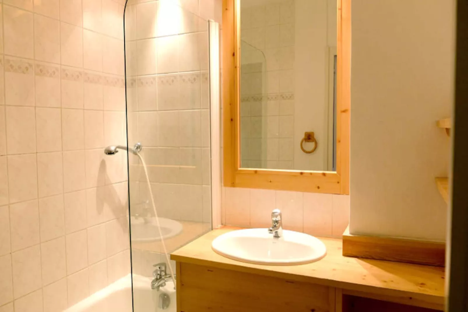 Résidence Bec Rouge-Niet-getagd