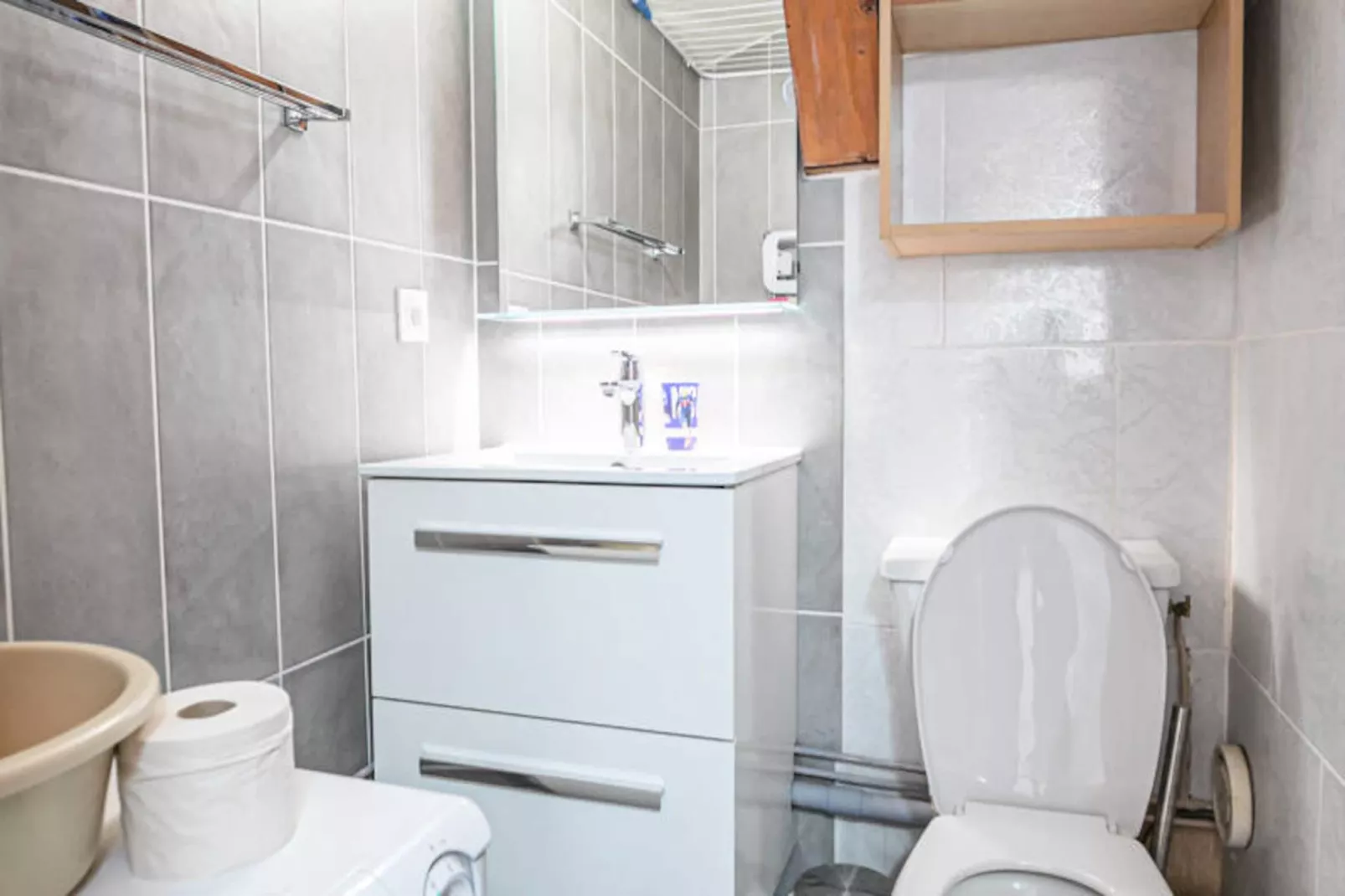 Résidence Fleurs-Niet-getagd