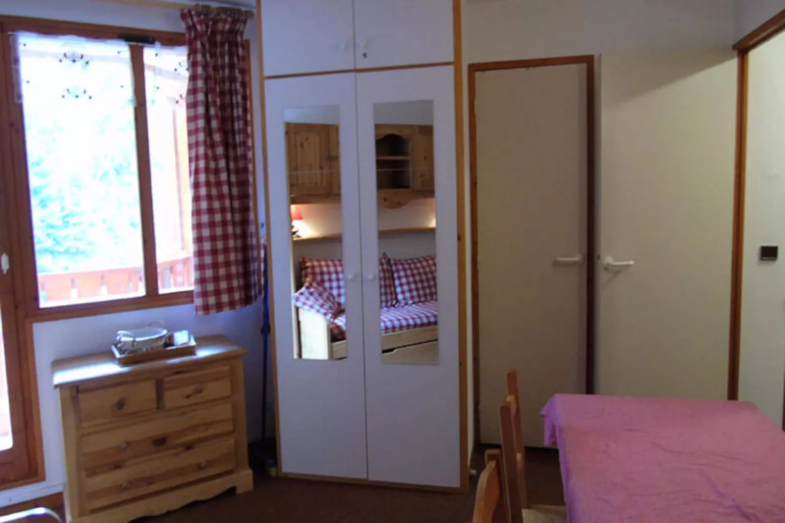 Résidence Melezets-Niet-getagd