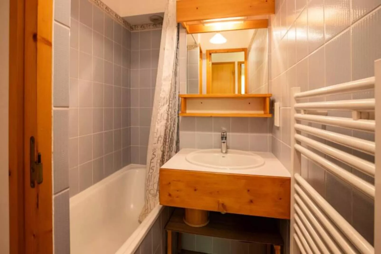 Sherpa 11 Sur Le Front De Neige De Mottaret-Niet-getagd