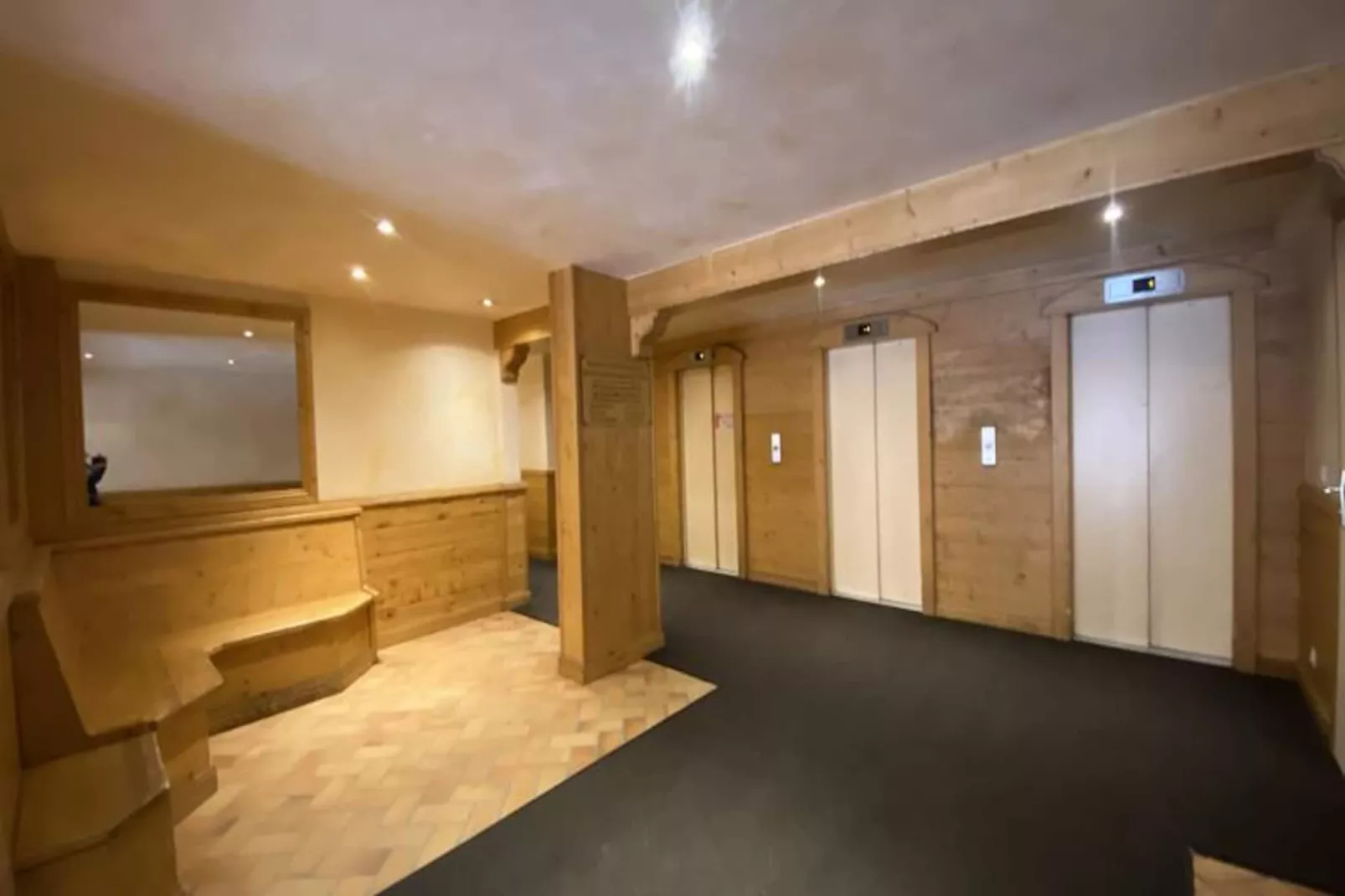 Résidence Roche Blanche-Niet-getagd