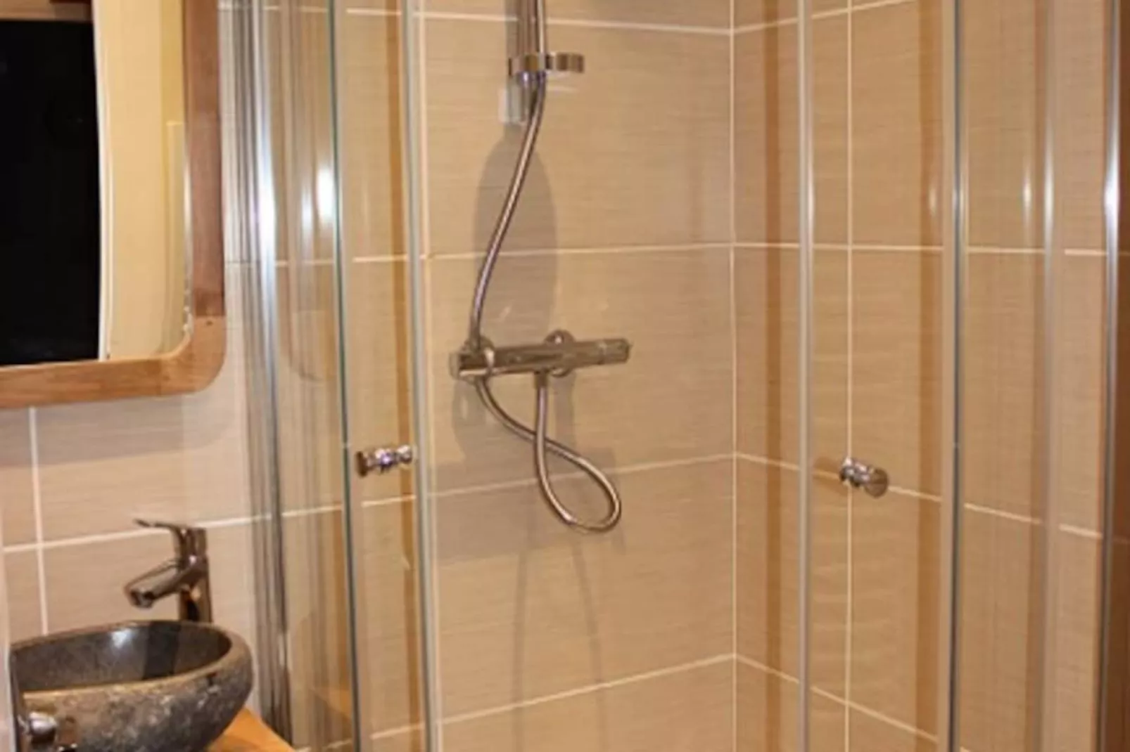 Résidence Lac Du Lou-Niet-getagd