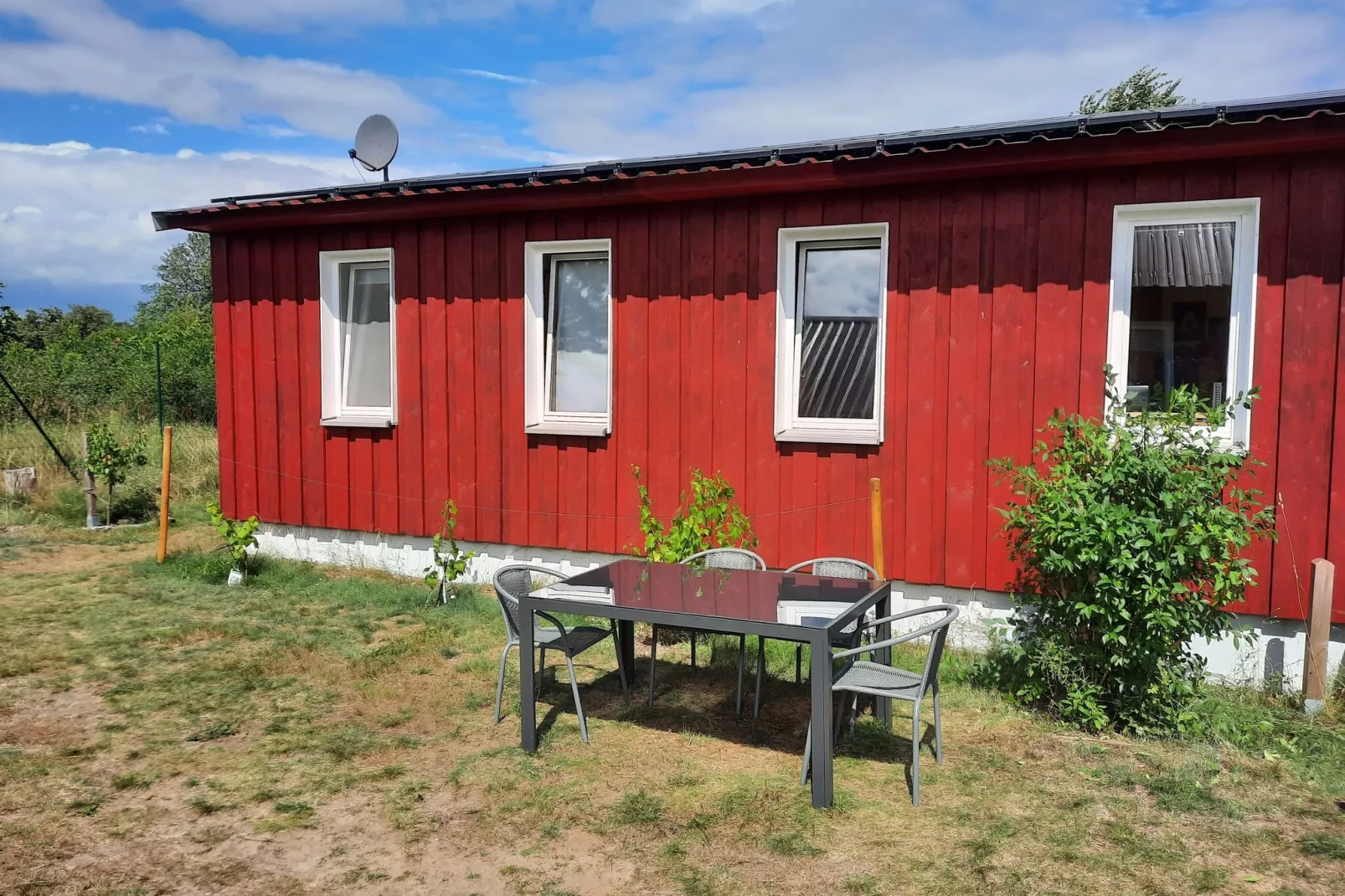 Bungalow 5  Malchow-Buitenkant zomer