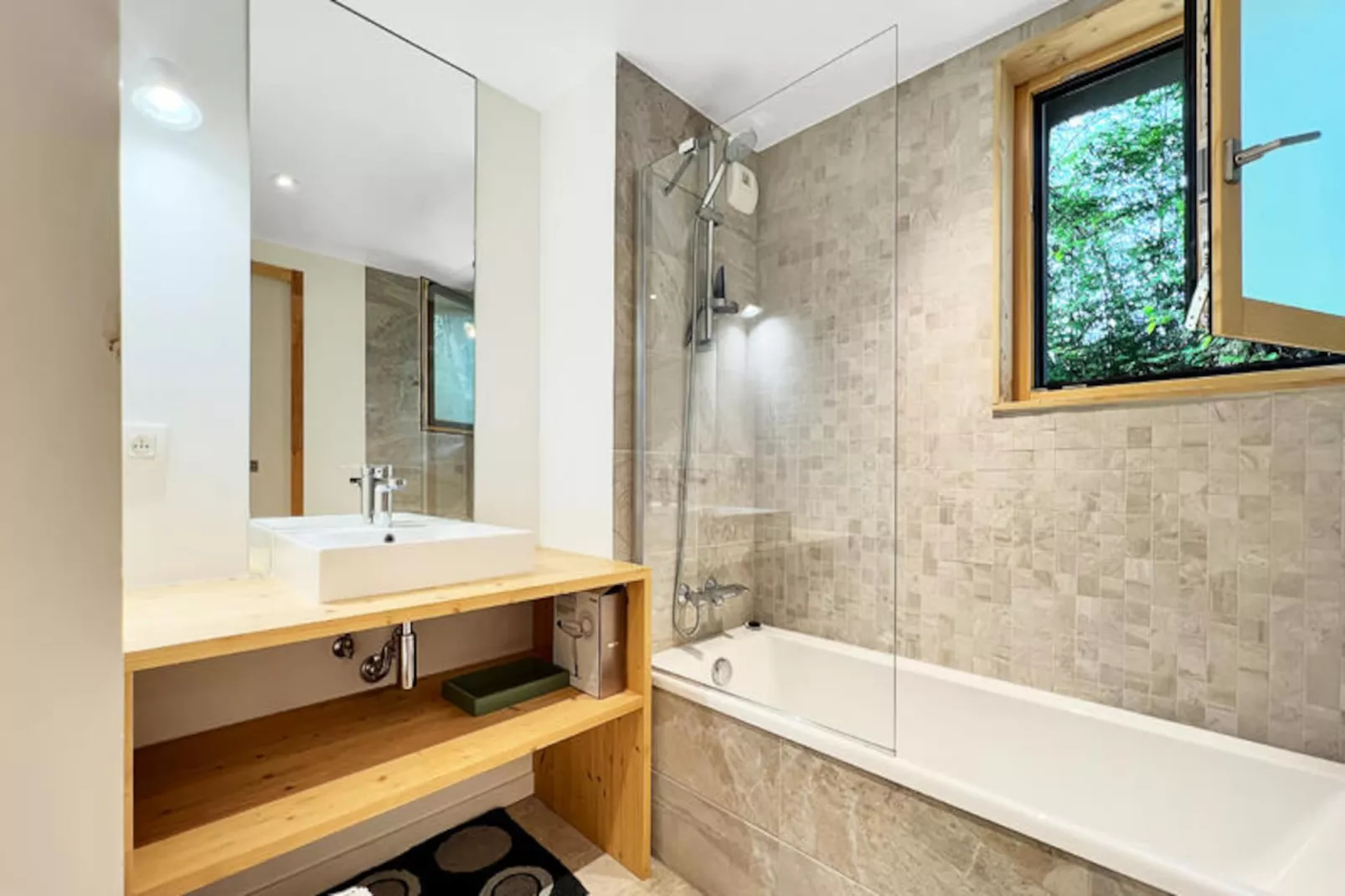 Appartements à Les Carroz-d'Arâches-Niet-getagd