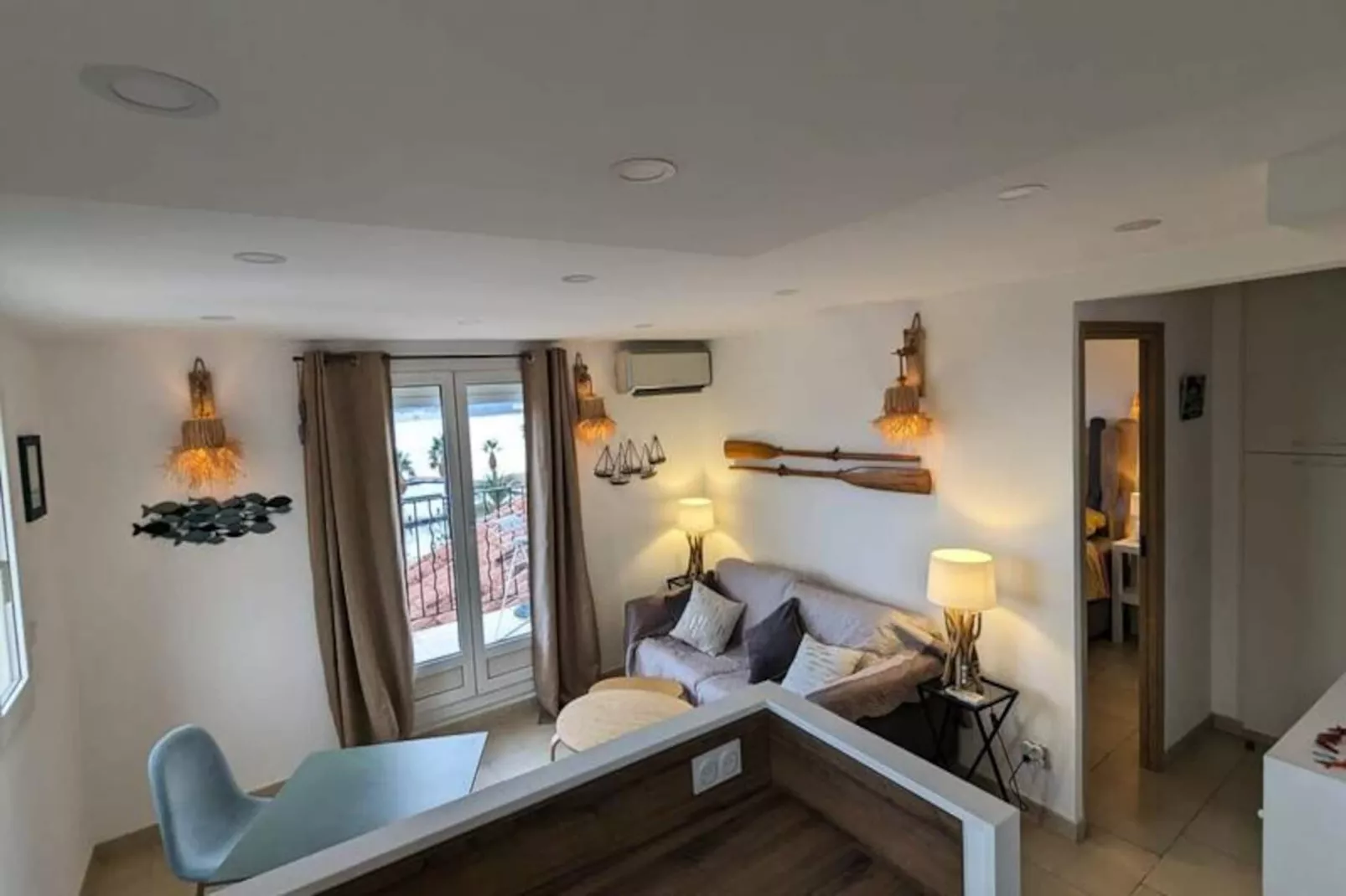 Résidence Balcon Des îles D'or. T2 Front De Mer Plein-centre-Niet-getagd