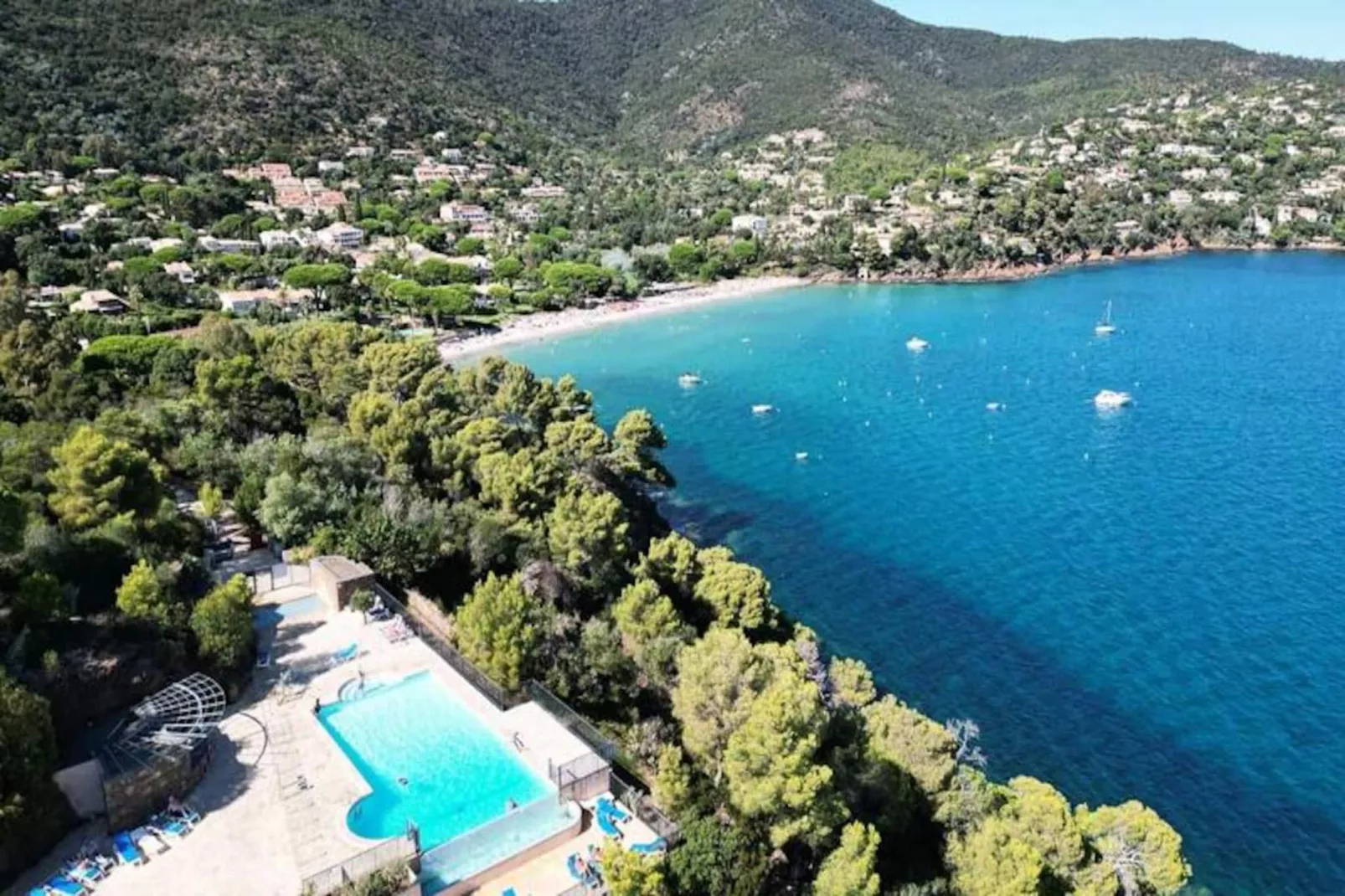 Résidence Mazet T2 - Domaine De La Pin&egrave;de - Piscine Chauff&eacute;e-Niet-getagd