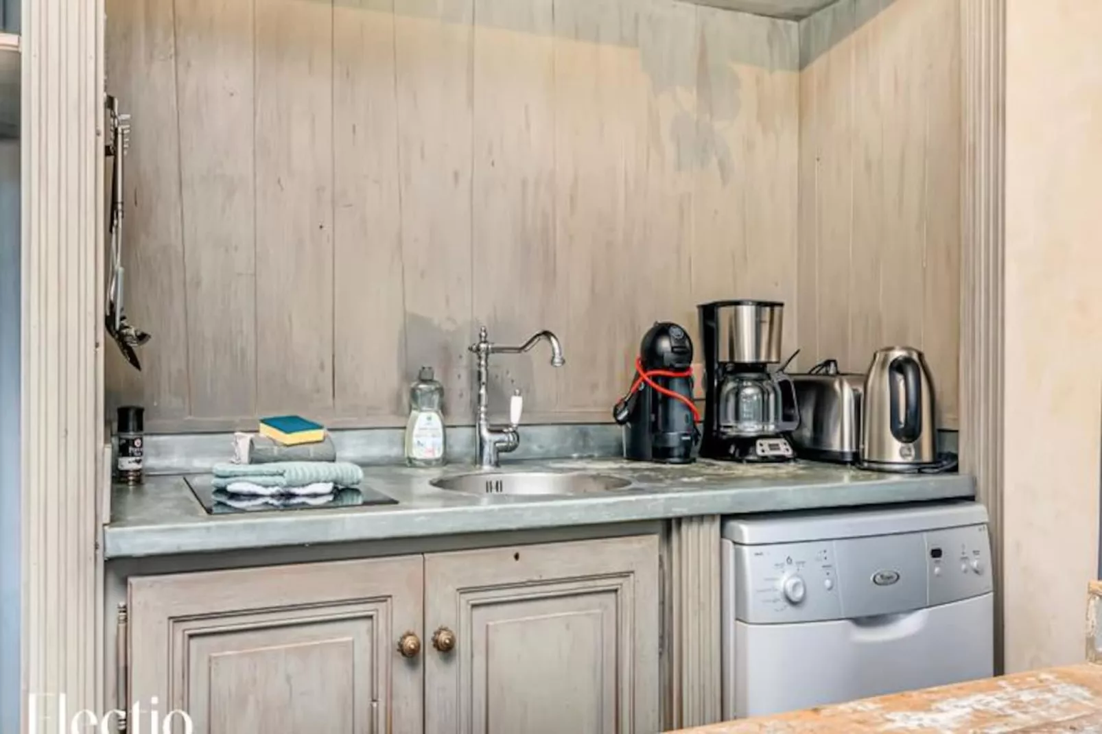 Loggia 3 Romarin | R&eacute;sidence Les Petitons-Niet-getagd