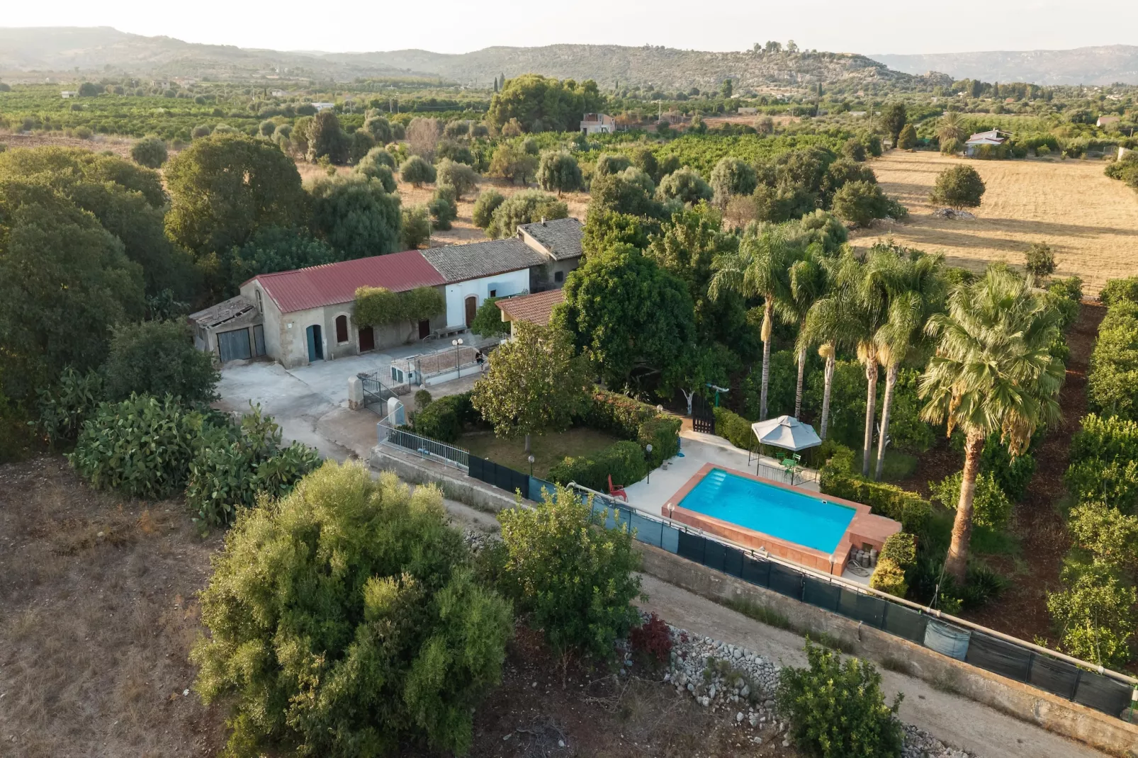 Villa Monasteri-Buitenkant zomer