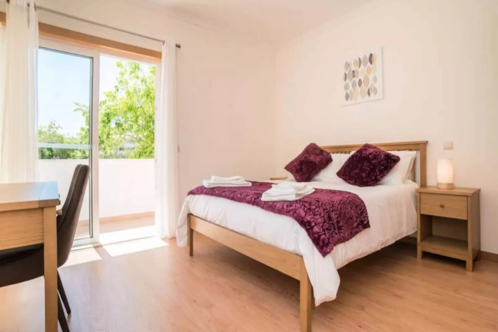 Central Modern 2-bed Apartment Arma&ccedil;&atilde;o De Pera-Niet-getagd