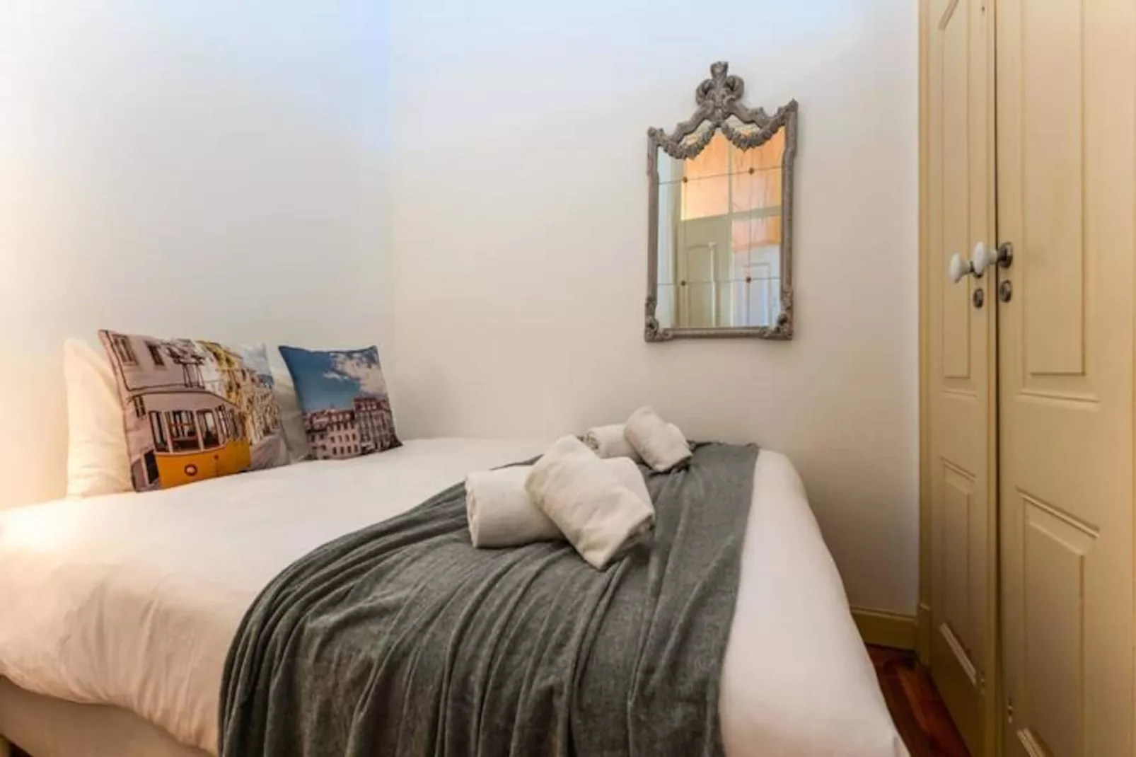 Town House Olh&atilde;o 11-Niet-getagd