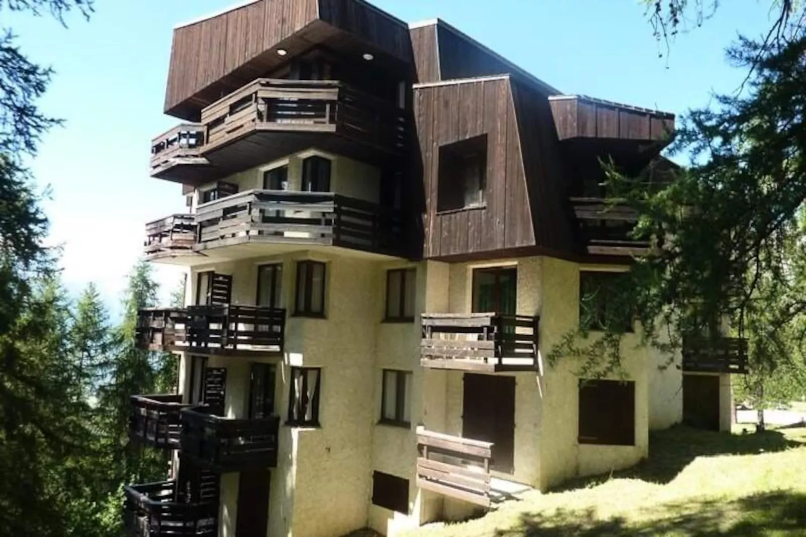 Résidence La Chamoisiere-Niet-getagd