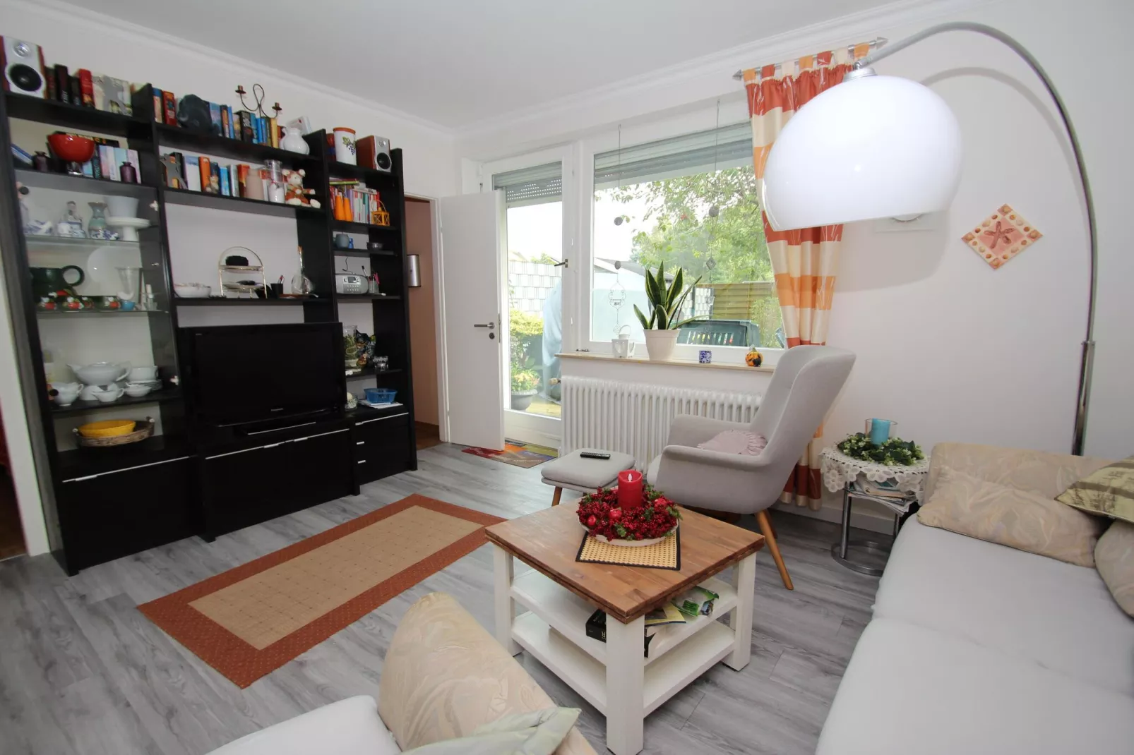 Bungalow Berumbur-Woonkamer