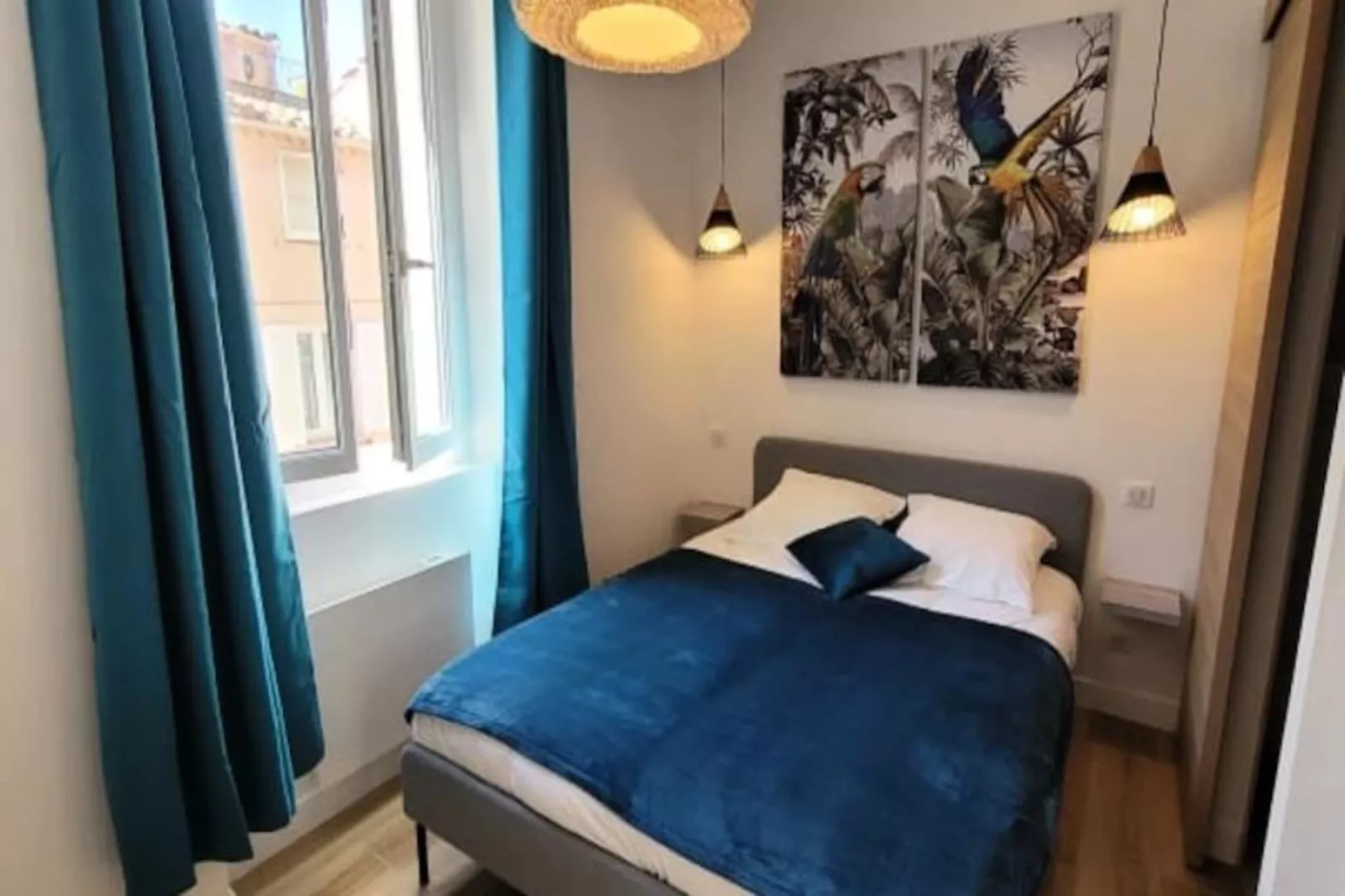 06an - Bel Appartement Au Cœur Du Vieil Antibes-Niet-getagd