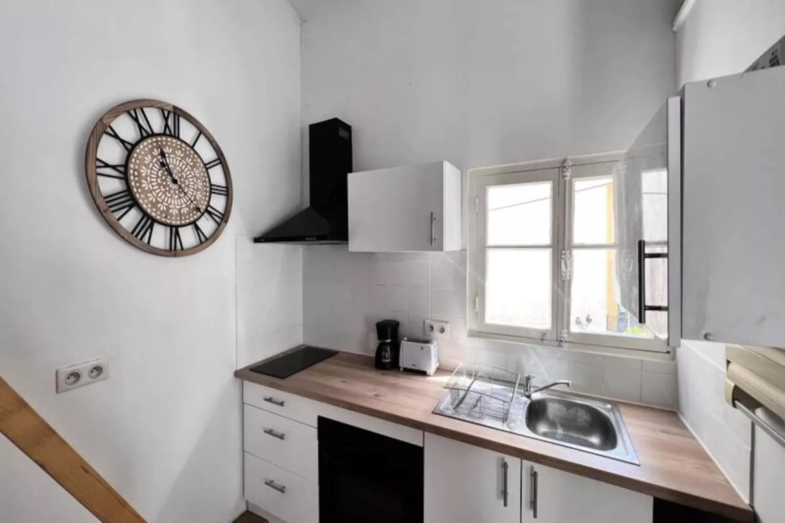 Résidence Studio Avec Mezzanine Dans Le Coeur Du Vieil Antibes, Wifi, Climatisation-Niet-getagd