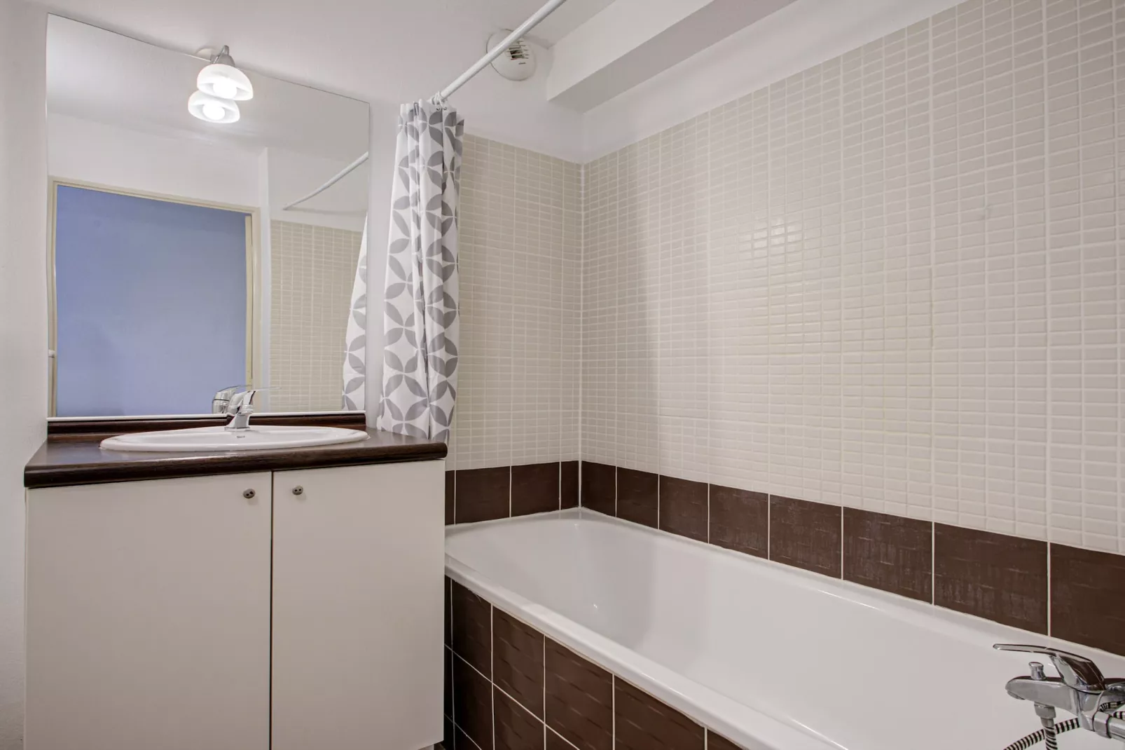 Haut du Lac I N°205 - 3P6-Badkamer