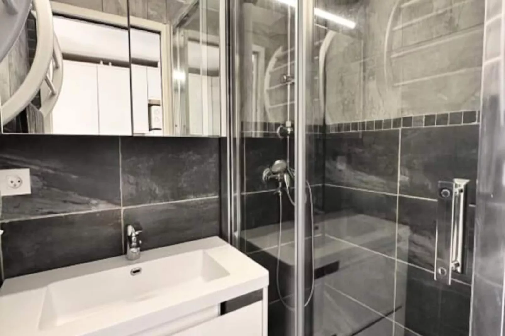 Résidence L'escapade Sal&eacute;e - A 100 M&egrave;tres De La Plage Et En Plein Coeur De Ville-Niet-getagd