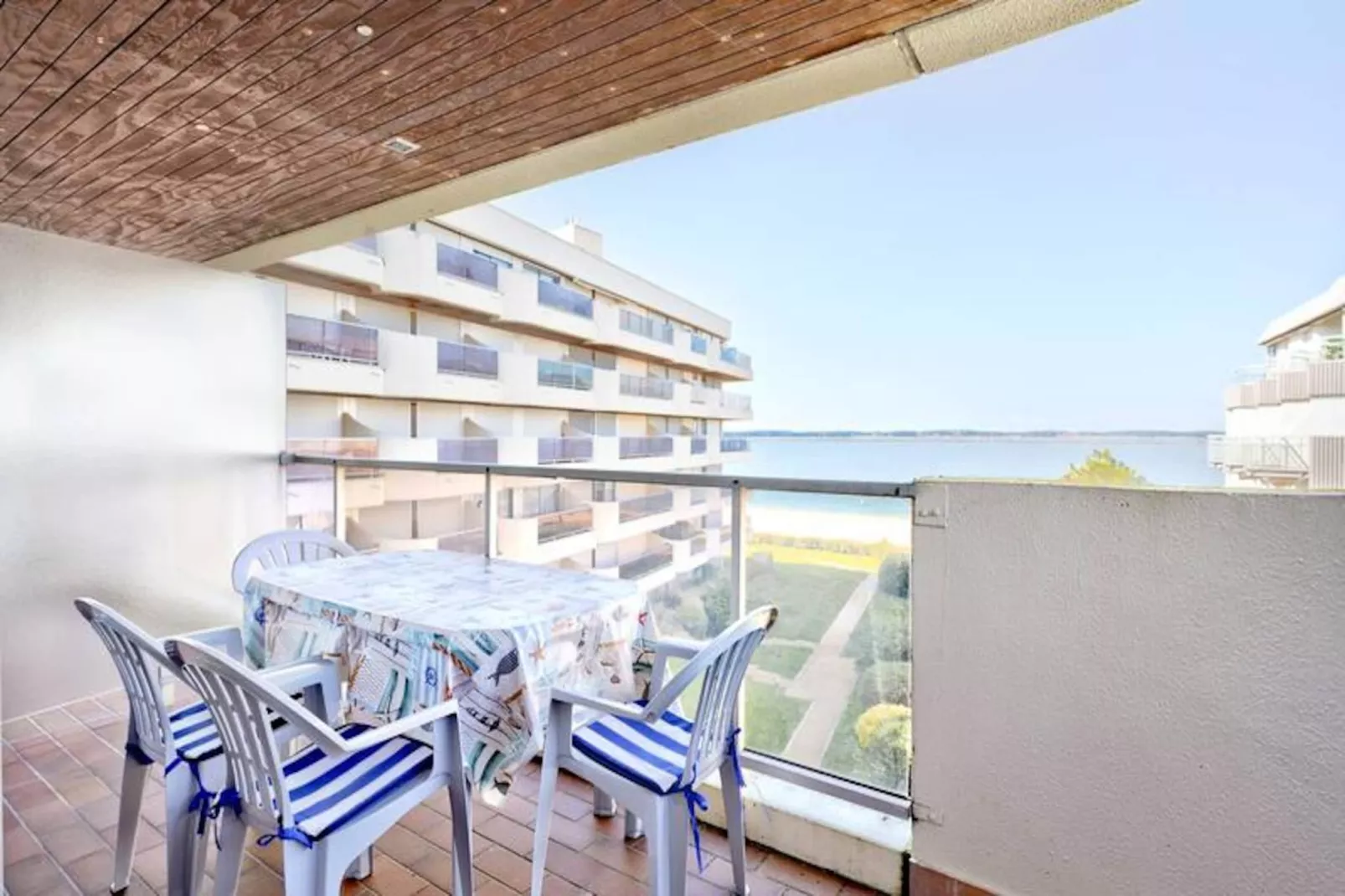 Résidence Aquitania-Niet-getagd