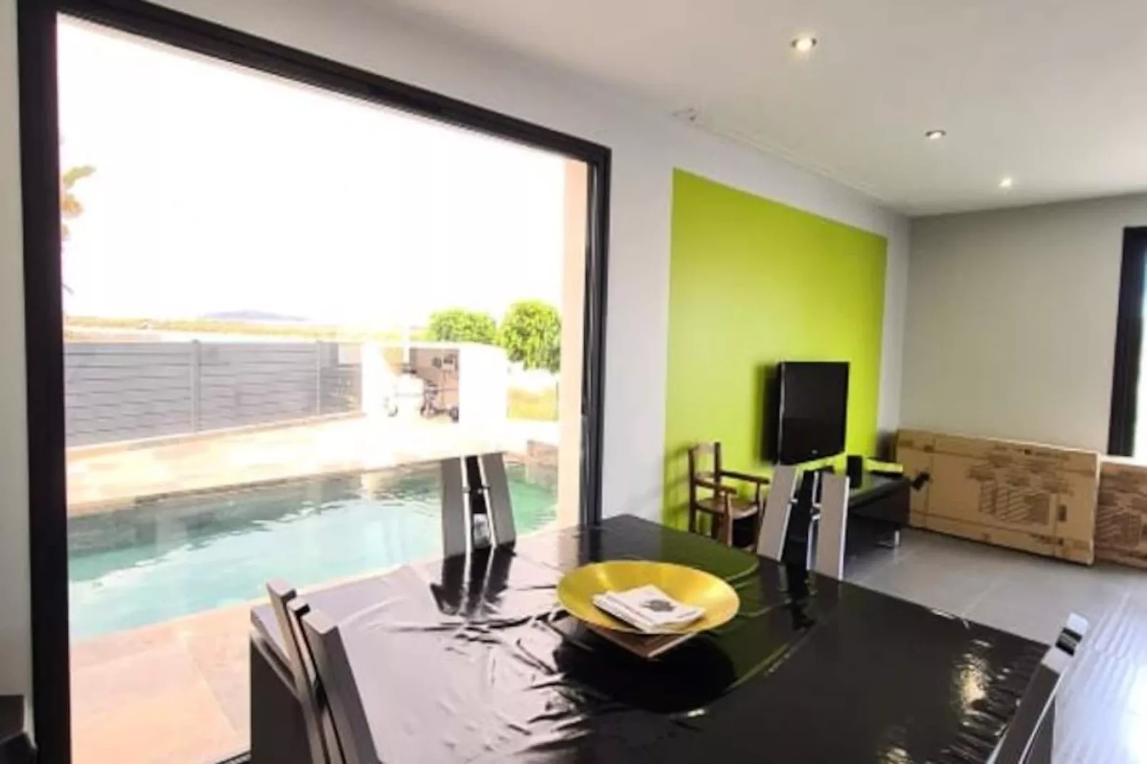 Le Luxe Entre Mer Et &eacute;tang Soir&eacute;es Interdites-Niet-getagd