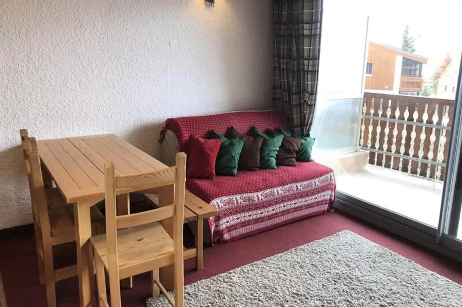 Résidence Obiou-Niet-getagd