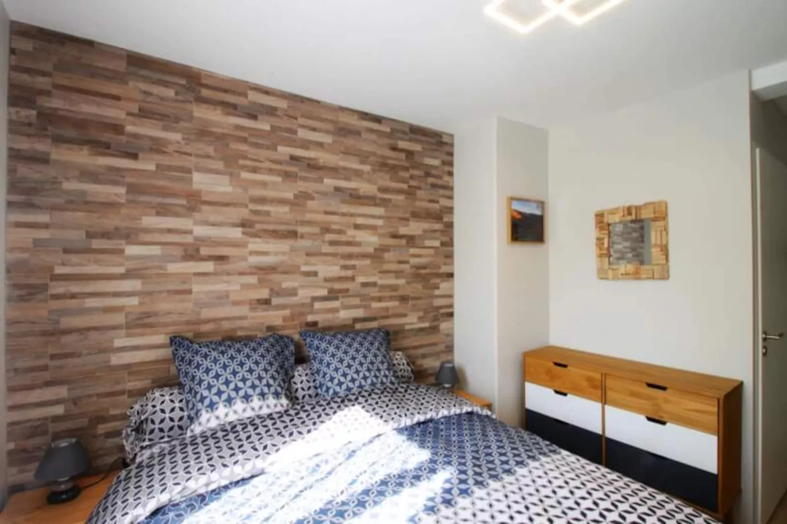 T3 Neuf, Clim, Terrasse & Garage &agrave; 2 Pas Du Lac-Niet-getagd