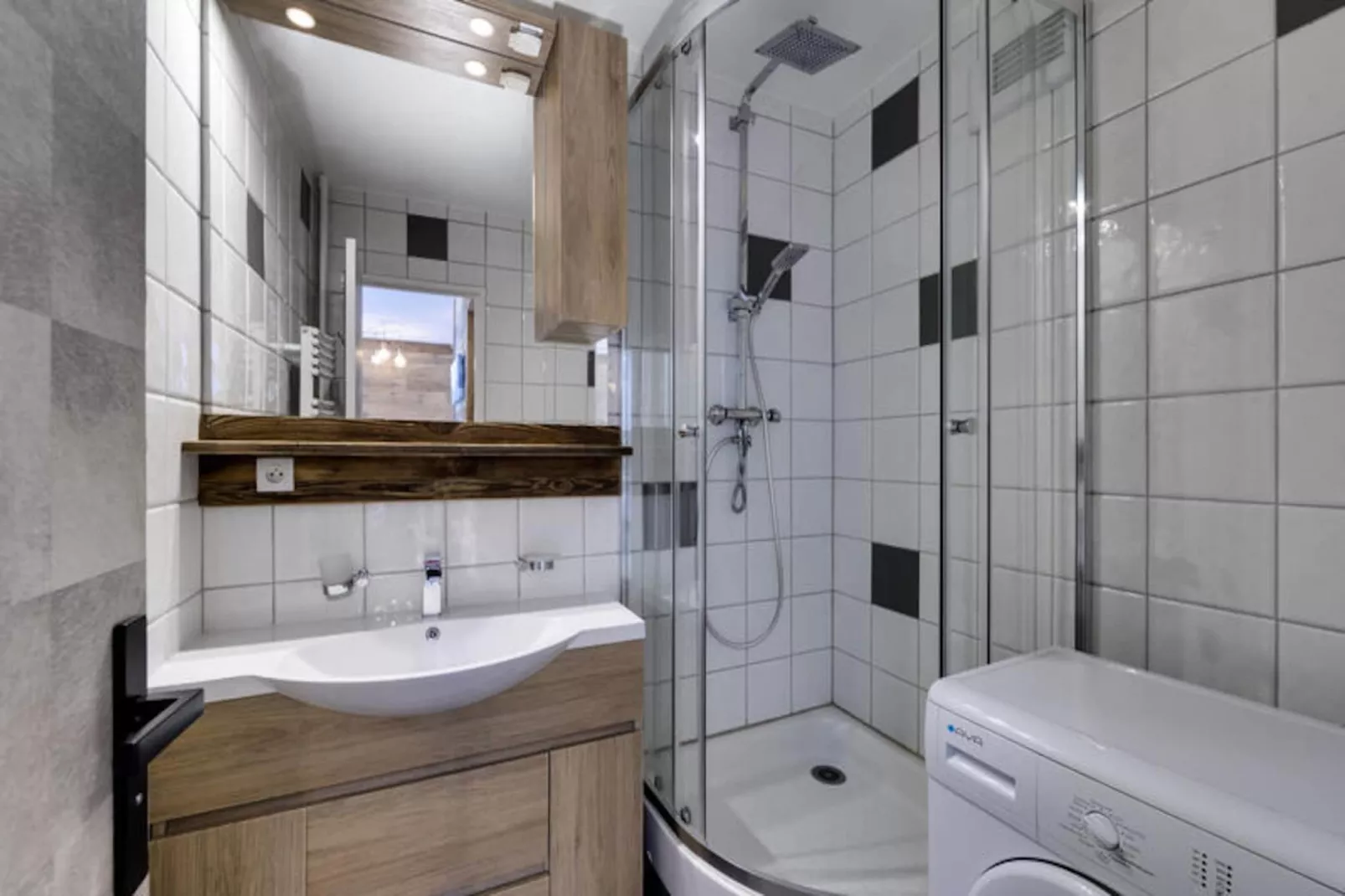 Résidence Tour Du Lac-Niet-getagd