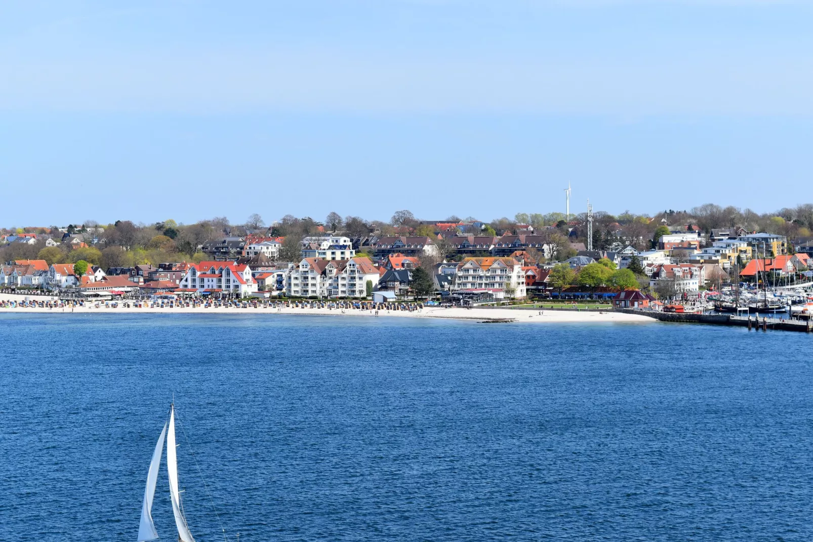 Apartments Panorama Laboe III m Seeblick 60 qm-Buitenkant zomer